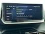 Peugeot 2008 1.2 PureTech 130 GT Automaat Clima Control Camera Achter Navigatie d.m.v. Apple Carplay / Android auto Velgen 17 inch
