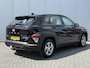 Hyundai Kona 1.6 GDI HEV Comfort / 1e eig / NL auto / Navigatie / Climate control / Adapt. cruise control / Trekhaak / All season banden /