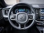 Volvo XC60 2.0 T6 Plug-in hybrid AWD Plus Black Edition - Pano l H&K l Mem. l Trekhaak