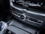 Volvo XC60 2.0 T6 Plug-in hybrid AWD Plus Black Edition - Pano l H&K l Mem. l Trekhaak