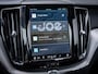 Volvo XC60 2.0 T6 Plug-in hybrid AWD Plus Black Edition - Pano l H&K l Mem. l Trekhaak