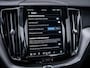 Volvo XC60 2.0 T6 Plug-in hybrid AWD Plus Black Edition - Pano l H&K l Mem. l Trekhaak
