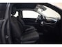 Fiat 500e La Prima 42 kWh 3-Fase [ Navi LED Camera Adapt.cruise Stoelverwarming ]