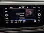 Volkswagen Taigo 1.0 TSI R-Line Camera, Navi, Stoelverwarming, Virtual desk, Cruise control adaptief, Zelf inparkeren, A start stop, Licnhtmetalen velgen