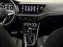 Volkswagen Taigo 1.0 TSI R-Line Camera, Navi, Stoelverwarming, Virtual desk, Cruise control adaptief, Zelf inparkeren, A start stop, Licnhtmetalen velgen