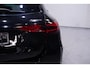 Mercedes-Benz GLC 300e 4-matic GLC 300 e 4MATIC AT mit EQ Hybrid Tech AMG-pakket private-glas LED-verlichting 360-Camera wegklapbare-trekhaak allu-dakrails electrische achterklep ACC electrisch bedienbare voorstoelen met memo APPLE-Carplay Navigatie DAB-ontvangst lederen/alcantara bekleding sfeerverlichting v