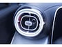 Mercedes-Benz GLC 300e 4-matic GLC 300 e 4MATIC AT mit EQ Hybrid Tech AMG-pakket private-glas LED-verlichting 360-Camera wegklapbare-trekhaak allu-dakrails electrische achterklep ACC electrisch bedienbare voorstoelen met memo APPLE-Carplay Navigatie DAB-ontvangst lederen/alcantara bekleding sfeerverlichting v