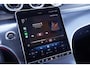 Mercedes-Benz GLC 300e 4-matic GLC 300 e 4MATIC AT mit EQ Hybrid Tech AMG-pakket private-glas LED-verlichting 360-Camera wegklapbare-trekhaak allu-dakrails electrische achterklep ACC electrisch bedienbare voorstoelen met memo APPLE-Carplay Navigatie DAB-ontvangst lederen/alcantara bekleding sfeerverlichting v