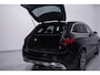 Mercedes-Benz GLC 300e 4-matic GLC 300 e 4MATIC AT mit EQ Hybrid Tech AMG-pakket private-glas LED-verlichting 360-Camera wegklapbare-trekhaak allu-dakrails electrische achterklep ACC electrisch bedienbare voorstoelen met memo APPLE-Carplay Navigatie DAB-ontvangst lederen/alcantara bekleding sfeerverlichting v