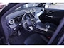 Mercedes-Benz GLC 300e 4-matic GLC 300 e 4MATIC AT mit EQ Hybrid Tech AMG-pakket private-glas LED-verlichting 360-Camera wegklapbare-trekhaak allu-dakrails electrische achterklep ACC electrisch bedienbare voorstoelen met memo APPLE-Carplay Navigatie DAB-ontvangst lederen/alcantara bekleding sfeerverlichting v
