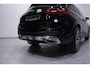Mercedes-Benz GLC 300e 4-matic GLC 300 e 4MATIC AT mit EQ Hybrid Tech AMG-pakket private-glas LED-verlichting 360-Camera wegklapbare-trekhaak allu-dakrails electrische achterklep ACC electrisch bedienbare voorstoelen met memo APPLE-Carplay Navigatie DAB-ontvangst lederen/alcantara bekleding sfeerverlichting v