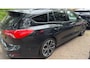 Ford Focus Wagon 1.0EB ST Line Business | NL-AUTO! | ADAPTIVE CRUISE | CAMERA | LANE ASSIST | WINTERPACK | PANODAK | PARK SENS V+A | NAVI | CLIMA