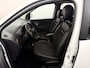 Dacia Lodgy 1.2 TCe Série Limitée Stepway 5p. Camera, Navi, Cruise control, Airco, Lichtmetalen velgen, Half leder