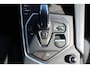 Lynk & Co 01 1.5 | incl. 12 maanden garantie | Black pack | 360 Camera | Virtuele cockpit | Ambiance verlichting | Stoelverwarming | 20 inch velgen | LED koplampen | Adaptieve cruise control | Hoge instap | Plug in hybride