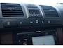 SsangYong Rexton RX 270 Xdi 165 pk Automaat Grijs Kenteken 2p Airco, Leder Zwart, Trekhaak 3.500 kg, 2-Zits