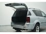 SsangYong Rexton RX 270 Xdi 165 pk Automaat Grijs Kenteken 2p Airco, Leder Zwart, Trekhaak 3.500 kg, 2-Zits