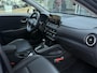 Hyundai Kona 1.6 GDI HEV Premium All Season Banden | Elektrisch Verstelbare Stoelen | Lederen Bekleding | Adaptive Cruise Control | Achteruitrijcamera | Led | Stoel & Stuurverwarming | 18 Inch Lichtmetalen Velgen