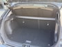 Hyundai Kona 1.6 GDI HEV Premium All Season Banden | Elektrisch Verstelbare Stoelen | Lederen Bekleding | Adaptive Cruise Control | Achteruitrijcamera | Led | Stoel & Stuurverwarming | 18 Inch Lichtmetalen Velgen