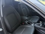 Hyundai Kona 1.6 GDI HEV Premium All Season Banden | Elektrisch Verstelbare Stoelen | Lederen Bekleding | Adaptive Cruise Control | Achteruitrijcamera | Led | Stoel & Stuurverwarming | 18 Inch Lichtmetalen Velgen