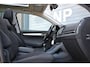 Skoda Karoq 1.0 TSI Ambition Business | Panoramadak | Stoelverwarming | Navigatie