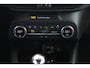 Ford Focus Wagon 1.0 EcoBoost Hybrid ST Line Business Trekhaak Achteruitrijcamera Navigatie Carplay Climate Cruise Control