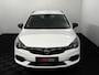 Opel Astra Sports Tourer 1.2 Design & Tech Camera, Navi, Rijstrook correctie, A start stop, Lichtmetalen velgen, Cruise control, Half leder