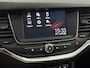 Opel Astra Sports Tourer 1.2 Design & Tech Camera, Navi, Rijstrook correctie, A start stop, Lichtmetalen velgen, Cruise control, Half leder