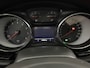 Opel Astra Sports Tourer 1.2 Design & Tech Camera, Navi, Rijstrook correctie, A start stop, Lichtmetalen velgen, Cruise control, Half leder