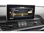 Audi Q5 2.0 TFSI 252pk quattro 2x S-Line Black Edition Luchtvering Trekhaak Camera Head-Up B&O Massage Keyless Stoelverwarming Panoramadak