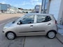 Hyundai i10 1.1 Dynamic/ 5drs/ nap/ dealeronderhouden/ 1jaar apk/ EL-ramen/ zeer nette auto.