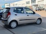 Hyundai i10 1.1 Dynamic/ 5drs/ nap/ dealeronderhouden/ 1jaar apk/ EL-ramen/ zeer nette auto.