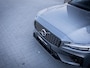 Volvo V60 2.0 T8 Recharge AWD Dark R-Design - Pano l HUD l Memory l Hkardon