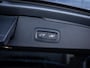 Volvo V60 2.0 T8 Recharge AWD Dark R-Design - Pano l HUD l Memory l Hkardon