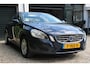 Volvo V60 1.6 T3 | Dealeronderhouden | Stoelverwarming | PDC V+A | Navi