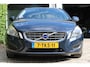 Volvo V60 1.6 T3 | Dealeronderhouden | Stoelverwarming | PDC V+A | Navi