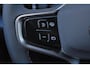 Volvo EX30 P3 Long Range Plus Europa 69 kWh - Adaptive Cruise Control - Harman/Kardon audio - Parkeercamera achter - Elektrisch bedienbare voorstoelen - Verwarmde voorstoelen & stuur - Parkeersensoren voor & achter - Draadloze tel. lader - 18' LMV