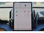 Volvo EX30 P3 Long Range Plus Europa 69 kWh - Adaptive Cruise Control - Harman/Kardon audio - Parkeercamera achter - Elektrisch bedienbare voorstoelen - Verwarmde voorstoelen & stuur - Parkeersensoren voor & achter - Draadloze tel. lader - 18' LMV