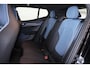 Volvo EX30 P3 Long Range Plus Europa 69 kWh - Adaptive Cruise Control - Harman/Kardon audio - Parkeercamera achter - Elektrisch bedienbare voorstoelen - Verwarmde voorstoelen & stuur - Parkeersensoren voor & achter - Draadloze tel. lader - 18' LMV