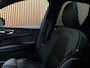 Volvo XC60 T8 AWD Recharge Ultra Black Edition | Bowers & Wilkins | Luchtvering | Trekhaak | 360° Camera | 455pk | Head-Up Display | Adaptieve Cruise Control | Stoelverwarming voor+achter | Stuurwielverwarming | Schuifdak | Full LED Meesturende koplampen | Pilot Assist | BLIS Dode Hoek Detectie | Elektrische voorstoelen geheugen | R-Design Contour stoelen met wit stiksel en bies | Zitting verlenging voorstoelen | Lederen dashboard | 21 Inch | Google Infotainment | Keyless Drive | Elektrisch bedienbare achterklep | DAB Radio | Apple Carplay/Android Auto | Alarm Klasse III | Draadloos telefoon opladen | Volvo On Call met mobiele App functie | Onyx Black Metallic |