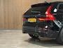 Volvo XC60 T8 AWD Recharge Ultra Black Edition | Bowers & Wilkins | Luchtvering | Trekhaak | 360° Camera | 455pk | Head-Up Display | Adaptieve Cruise Control | Stoelverwarming voor+achter | Stuurwielverwarming | Schuifdak | Full LED Meesturende koplampen | Pilot Assist | BLIS Dode Hoek Detectie | Elektrische voorstoelen geheugen | R-Design Contour stoelen met wit stiksel en bies | Zitting verlenging voorstoelen | Lederen dashboard | 21 Inch | Google Infotainment | Keyless Drive | Elektrisch bedienbare achterklep | DAB Radio | Apple Carplay/Android Auto | Alarm Klasse III | Draadloos telefoon opladen | Volvo On Call met mobiele App functie | Onyx Black Metallic |