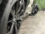 Volvo XC60 T8 AWD Recharge Ultra Black Edition | Bowers & Wilkins | Luchtvering | Trekhaak | 360° Camera | 455pk | Head-Up Display | Adaptieve Cruise Control | Stoelverwarming voor+achter | Stuurwielverwarming | Schuifdak | Full LED Meesturende koplampen | Pilot Assist | BLIS Dode Hoek Detectie | Elektrische voorstoelen geheugen | R-Design Contour stoelen met wit stiksel en bies | Zitting verlenging voorstoelen | Lederen dashboard | 21 Inch | Google Infotainment | Keyless Drive | Elektrisch bedienbare achterklep | DAB Radio | Apple Carplay/Android Auto | Alarm Klasse III | Draadloos telefoon opladen | Volvo On Call met mobiele App functie | Onyx Black Metallic |