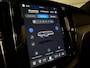 Volvo XC60 T8 AWD Recharge Ultra Black Edition | Bowers & Wilkins | Luchtvering | Trekhaak | 360° Camera | 455pk | Head-Up Display | Adaptieve Cruise Control | Stoelverwarming voor+achter | Stuurwielverwarming | Schuifdak | Full LED Meesturende koplampen | Pilot Assist | BLIS Dode Hoek Detectie | Elektrische voorstoelen geheugen | R-Design Contour stoelen met wit stiksel en bies | Zitting verlenging voorstoelen | Lederen dashboard | 21 Inch | Google Infotainment | Keyless Drive | Elektrisch bedienbare achterklep | DAB Radio | Apple Carplay/Android Auto | Alarm Klasse III | Draadloos telefoon opladen | Volvo On Call met mobiele App functie | Onyx Black Metallic |