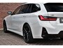 BMW 3-Serie Touring 320e xDrive M-Sport Pro | Pano ACC Trekh El-zetels H/K 19inch