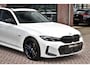 BMW 3-Serie Touring 320e xDrive M-Sport Pro | Pano ACC Trekh El-zetels H/K 19inch