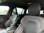 Volvo V60 2.0 B4 R-Design