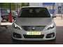 Peugeot 308 SW 2.0 BlueHDI Blue Lease Premium Nederlandse auto 2.0 HDI AUTOMAAT 99547 NAP laatste beurt bij 88118 met oa camera trekhaak pdc navigatie stoelverwarming panorama dak pdc getinte ramen trekgewicht 1400kg geremd