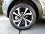 Citroën C3 1.2 PureTech Shine 1e-Eig. & Dealer-Onderh. BOVAG-Garantie. NL-Auto.