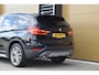 BMW X1 sDrive20i Orange Edition III * Trekhaak * Schuifdak * Head-up * LED * Stuurverwarming *