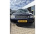Audi A3 1.6 Attraction, climatronic, cruisecontrol, trekhaak, top onderhouden en afkomstig van de 1e eigenaar !!!