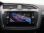 Volkswagen Tiguan 1.5 TSI Life 150PK DSG Trekhaak, Achteruitrijcamera, Stoel-Stuurverwarming, 18" LM Velgen, Navi, Parkeersensoren voor en achter